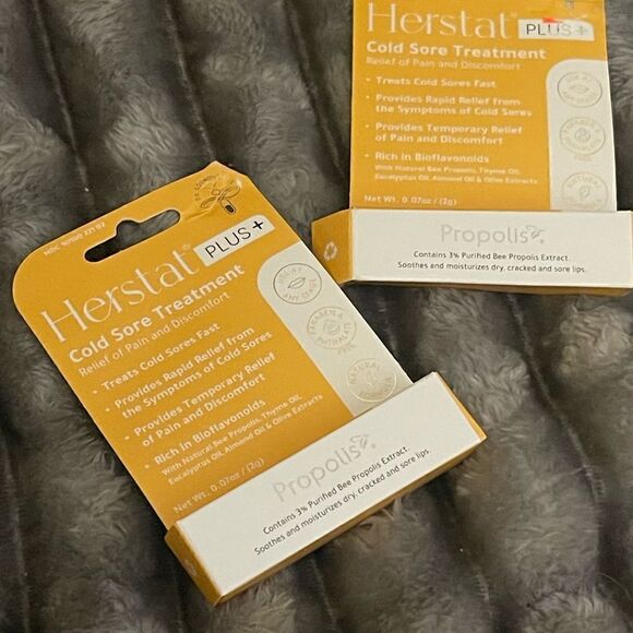 Herstat plus propolis cold sore/lip care stick bundle of 2 - Picture 8 of 9